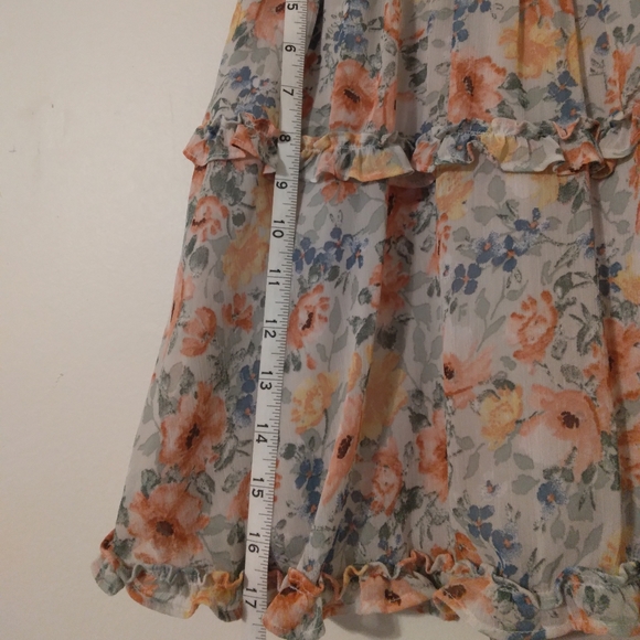 Floral Skirt - Picture 2 of 3